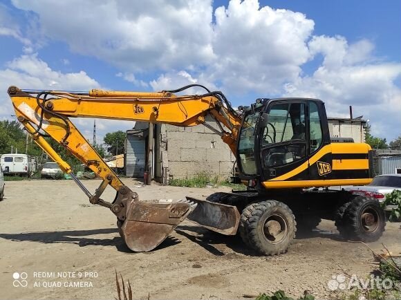 Машинист экскаватора погрузчика jcb