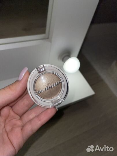 Пигмент inglot 82, пудра Ив Роше