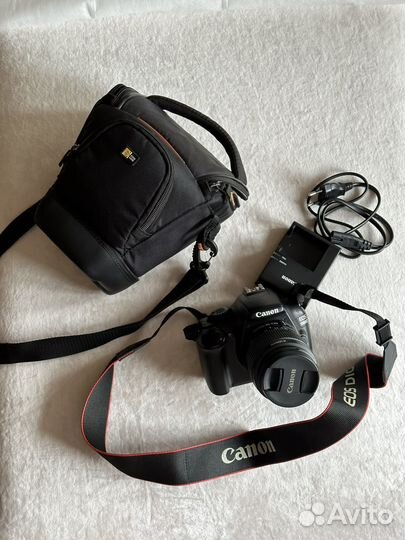 Фотоаппарат Canon eos 1100D