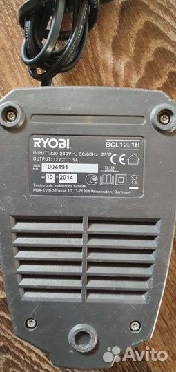 Зарядное устройство Ryobi 12в