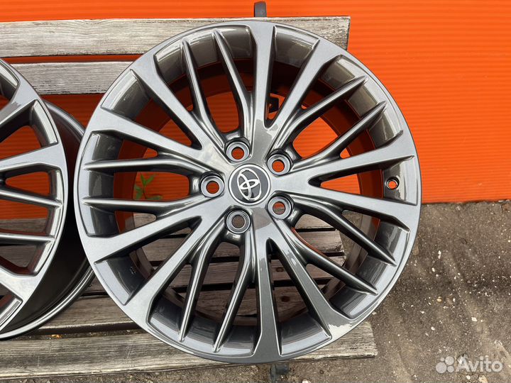 Оригинальные диски R18 от Toyota Camry