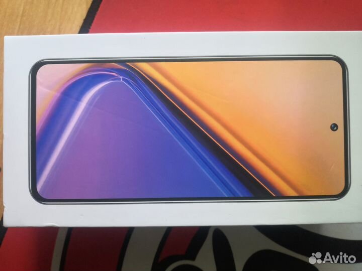 Samsung Galaxy S22 Ultra, 12/256 ГБ