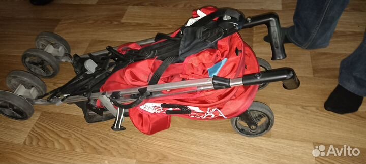 Детская прогулочная легкая коляска