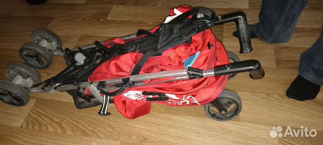Детская прогулочная легкая коляска