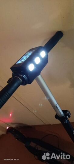 Электросамокат Corewheel