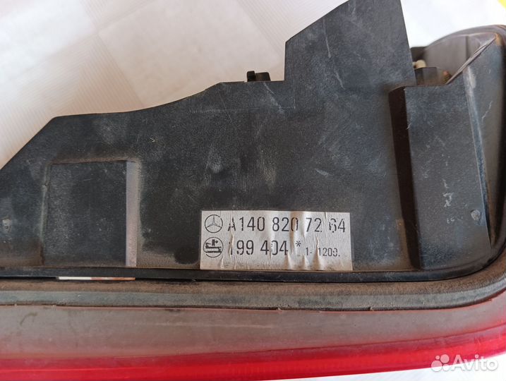 Фонарь задний Mercedes w140