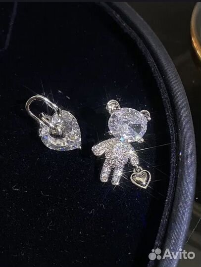 Серьги ассиметричные циркониевые мишка и сердце