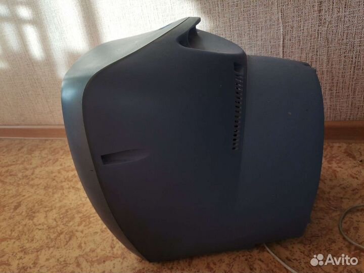 Телевизор Philips uvsh