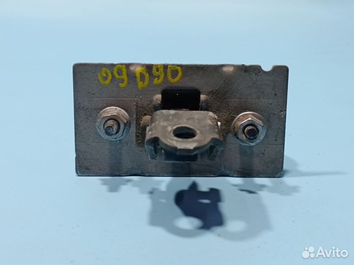 Ограничитель двери для Peugeot 301