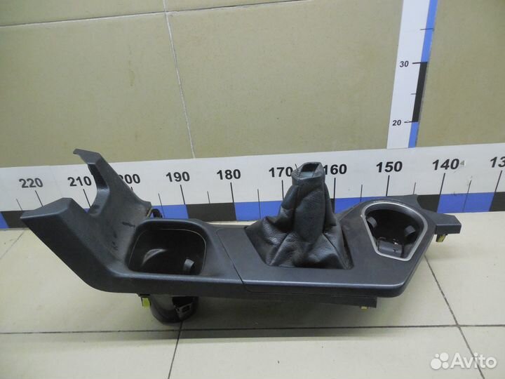 Накладка (кузов внутри) RAV 4 2013