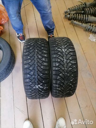 Nokian Tyres Hakkapeliitta 4 205/50 R17