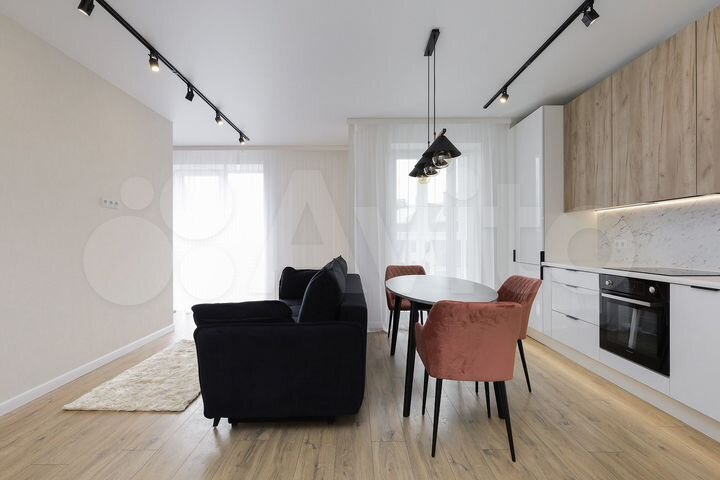 2-к. квартира, 85 м², 9/10 эт.