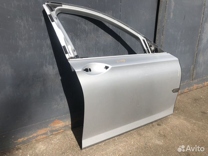 Дверь передняя правая BMW 7 F01 F02 N63