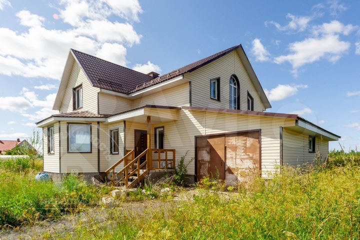 Коттедж 190 м² на участке 15 сот.