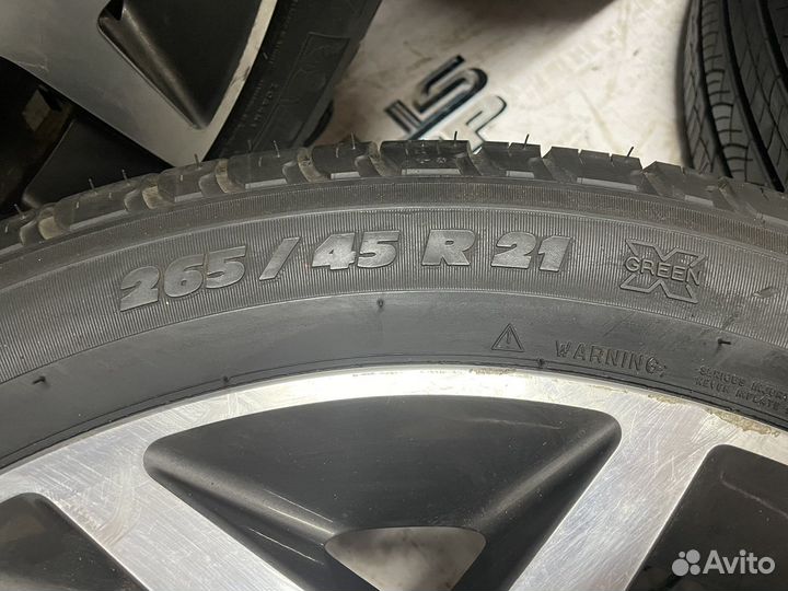 Колеса Michelin Latitude Tour HP Land Rover Velar