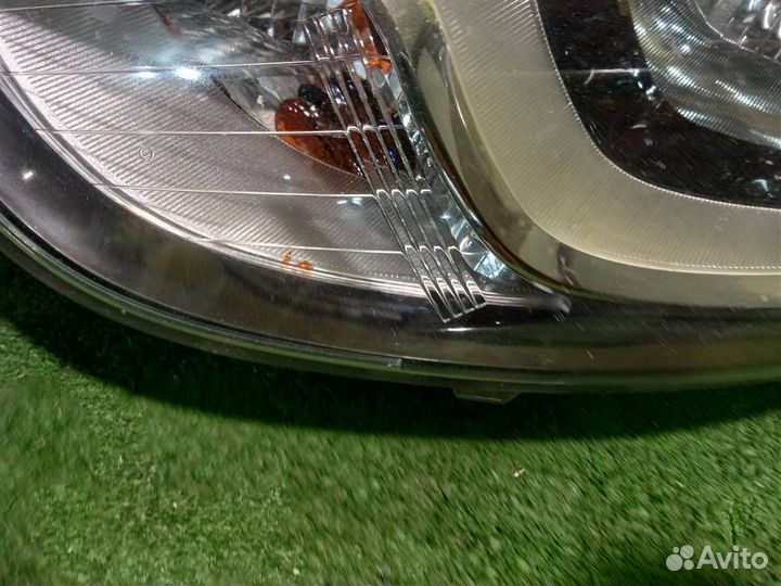 Фара левая Hyundai Solaris 2010