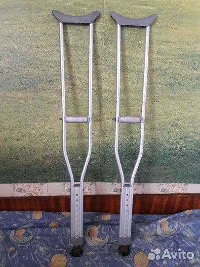 Трость, Костыли