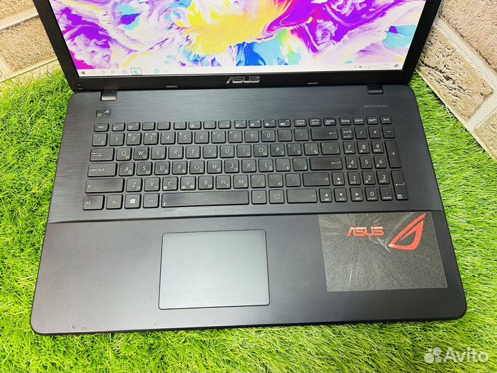 Огромный мощный 17,3 Asus Core i5/Geforce 820/SSD