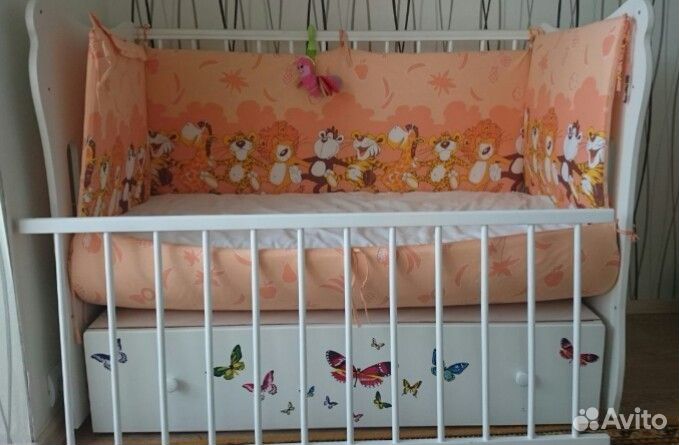 Бампер на кроватку