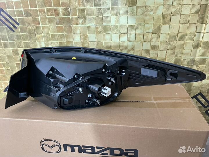 Фонарь задний левый на Mazda 6 GJ 2018 Нов. ориг