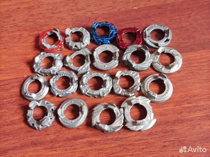 Бейблэйд волчки