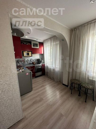 3-к. квартира, 60 м², 1/5 эт.