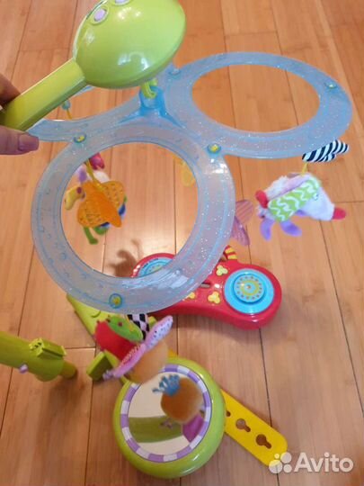 Мобиль на детскую кроватку