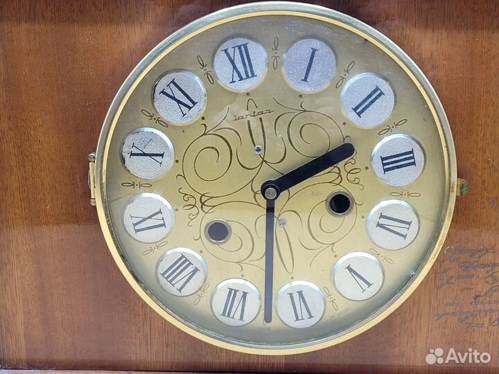 Часы настольные дерево Янтарь Кварц 35*14*23,5 см