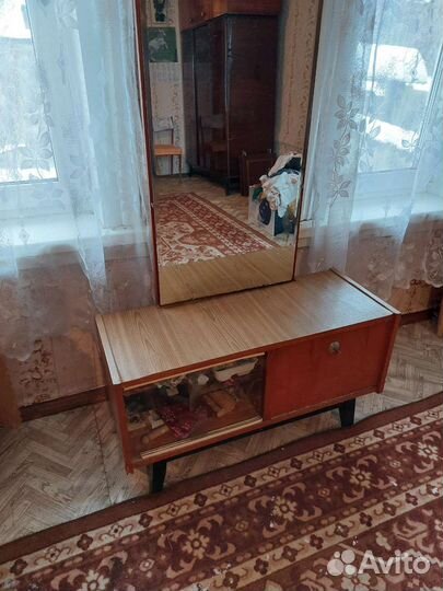 Трюмо с зеркалом СССР