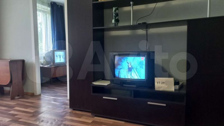 2-к. квартира, 45 м², 2/4 эт.