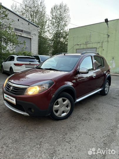 Renault Sandero Stepway 1.6 AT, 2013, 198 500 км