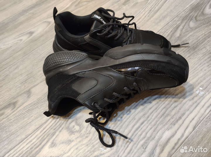 Кроссовки 37 размер