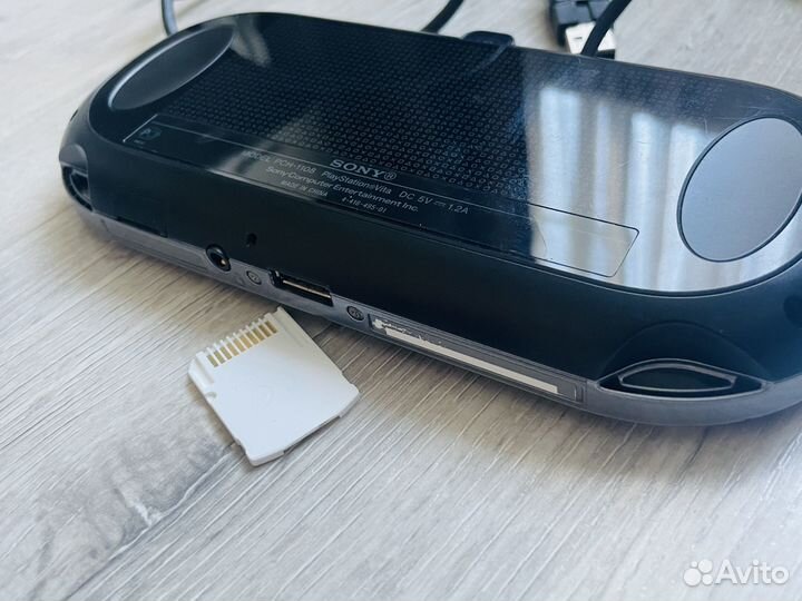 Sony ps Vita прошитая + игры