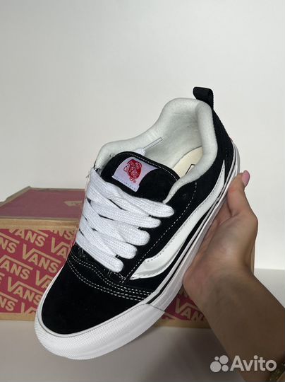 Кроссовки женские Vans knu skool