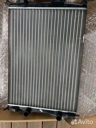 Радиатор основной Nissens