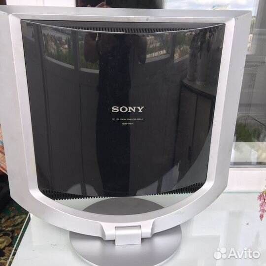 Монитор sony