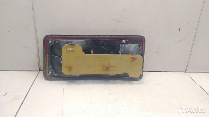 Фонарь правый LADA 2105