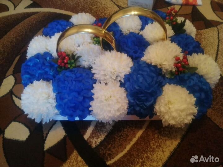 Свадебное платье пышное