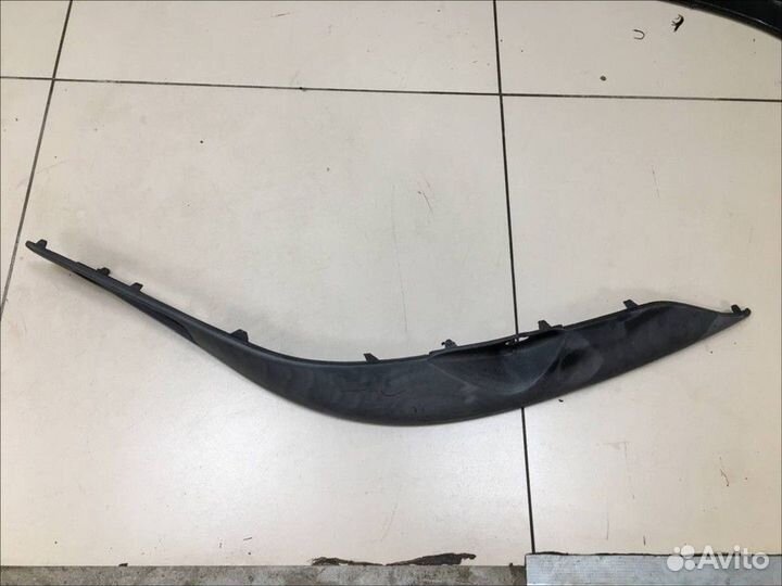 Накладка бампера правая Volvo S80