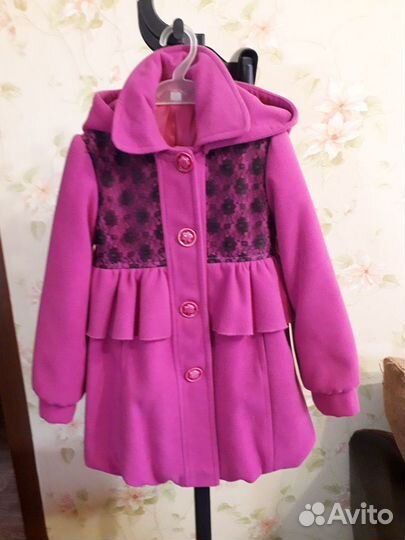 Пальто для девочки демисезонное размер 110