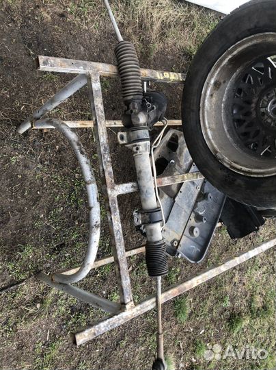 Рулевая рейка nissan march k11