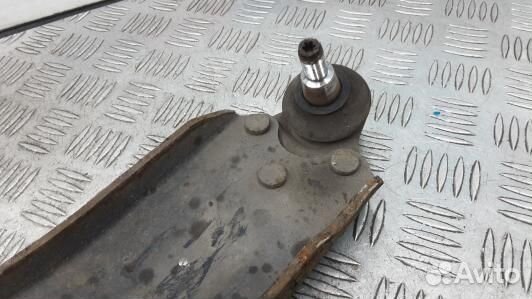 Рычаг передний нижний левый renault scenic 3 (LUK1