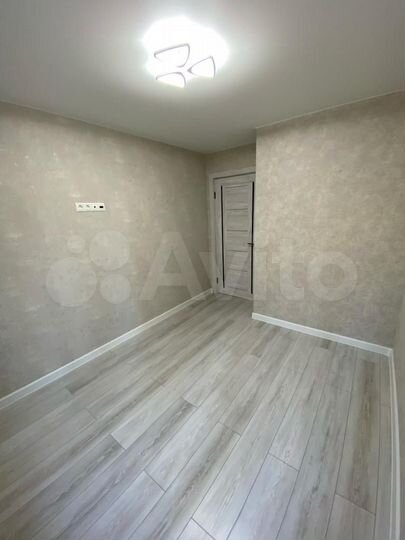 4-к. квартира, 105 м², 5/5 эт.