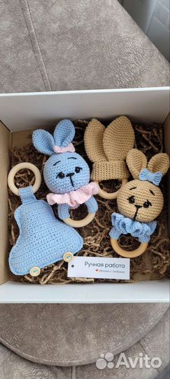 Вязаная погремушка грызунок. Ручная работа