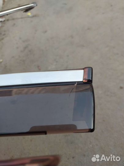 Ветровики Infiniti Nissan