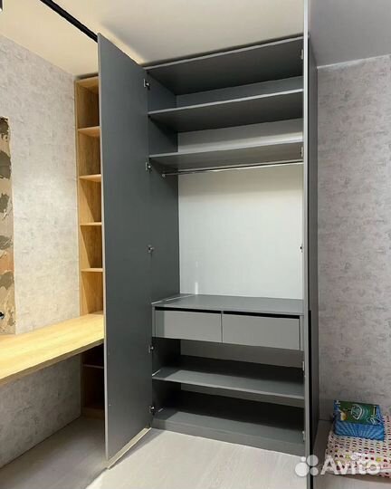 Мебель в детскую комнату