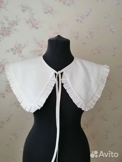 Воротник белый съёмный