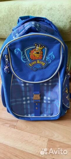 Школьный рюкзак