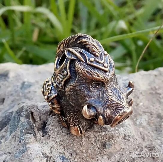 Бусина Темляк Брелок Кабан Секач Свинья Хрюшка