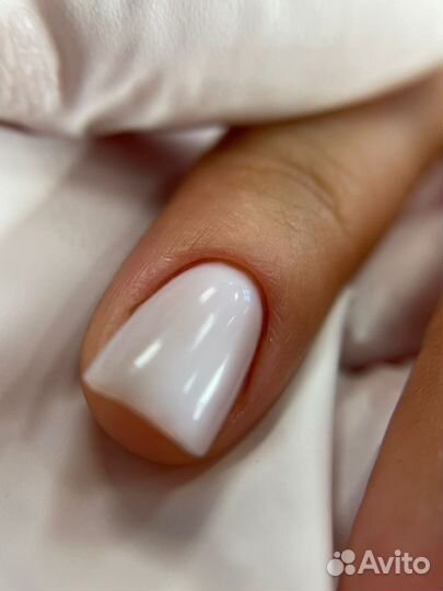 Модель на маникюр, педикюр